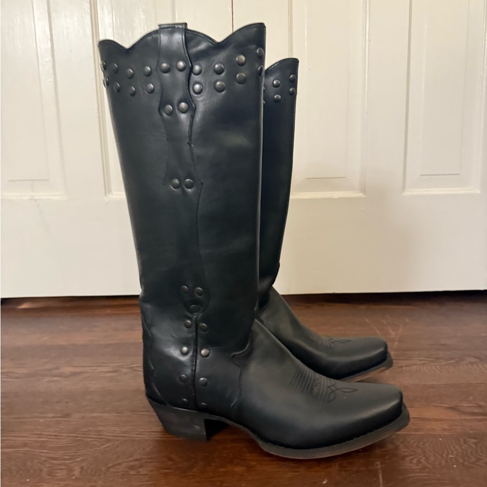 Tony Lama Black Heeled Boots